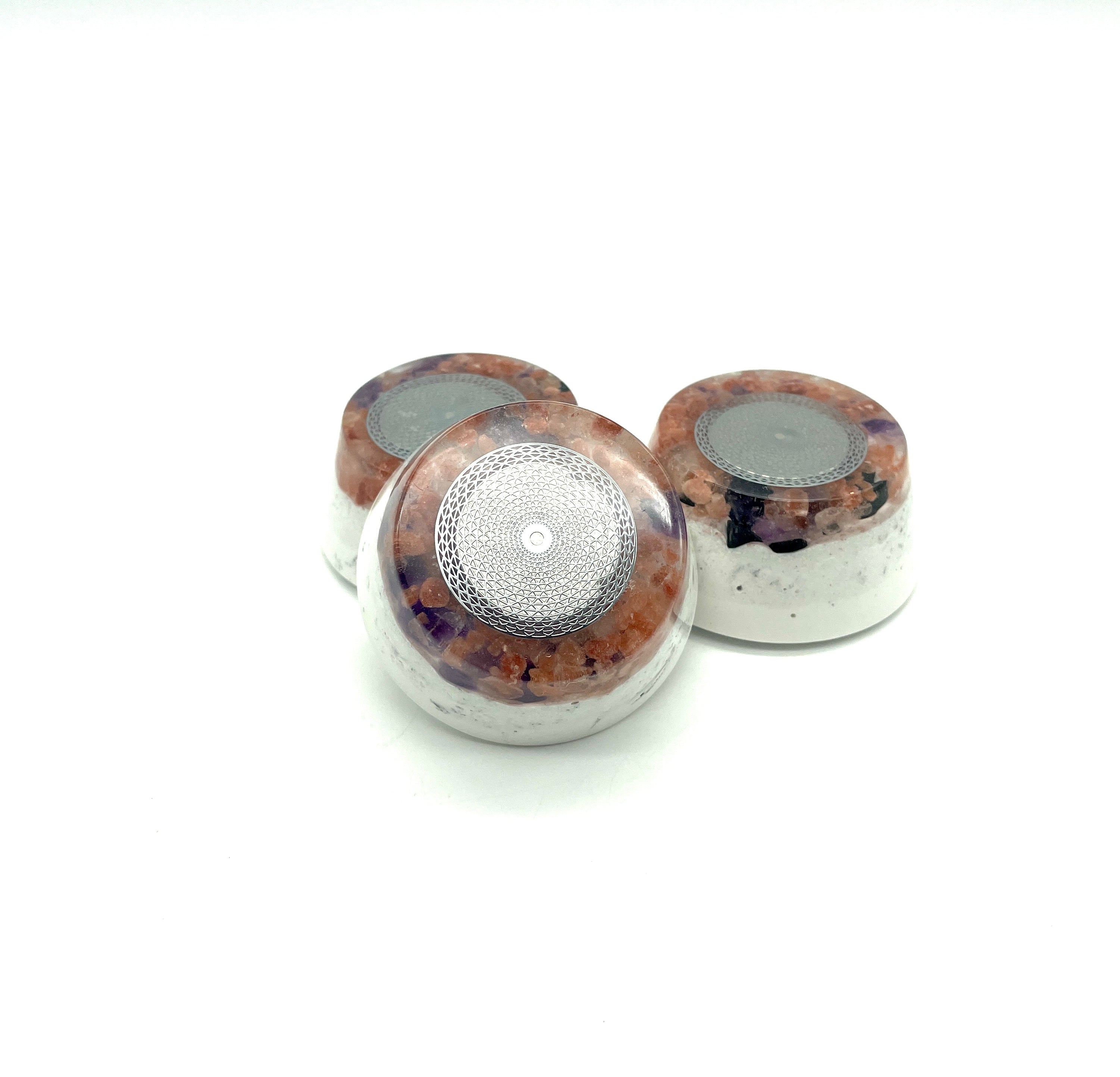 Orgonit „Der Salzstreuer“ mit Symbol „Torus in Silber" PLUS MAGNET