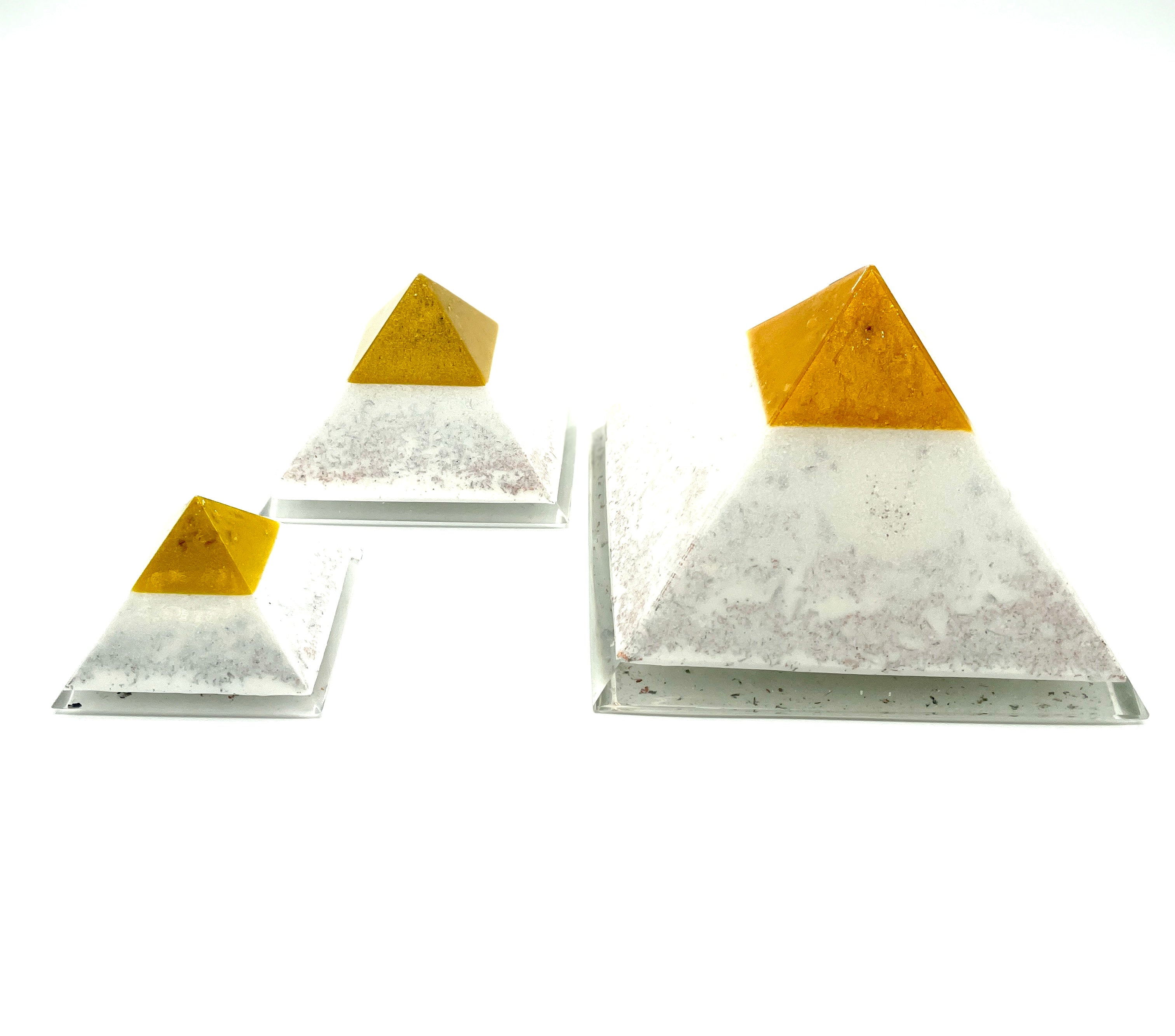Orgon Salzpyramide -Minipyramide (6,5-7cm)