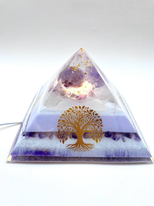 Beleuchteter Amethyst-Kugel Orgonit / Einzelstück