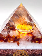 Orgonpyramide mit Beleuchtung / Einzelstück