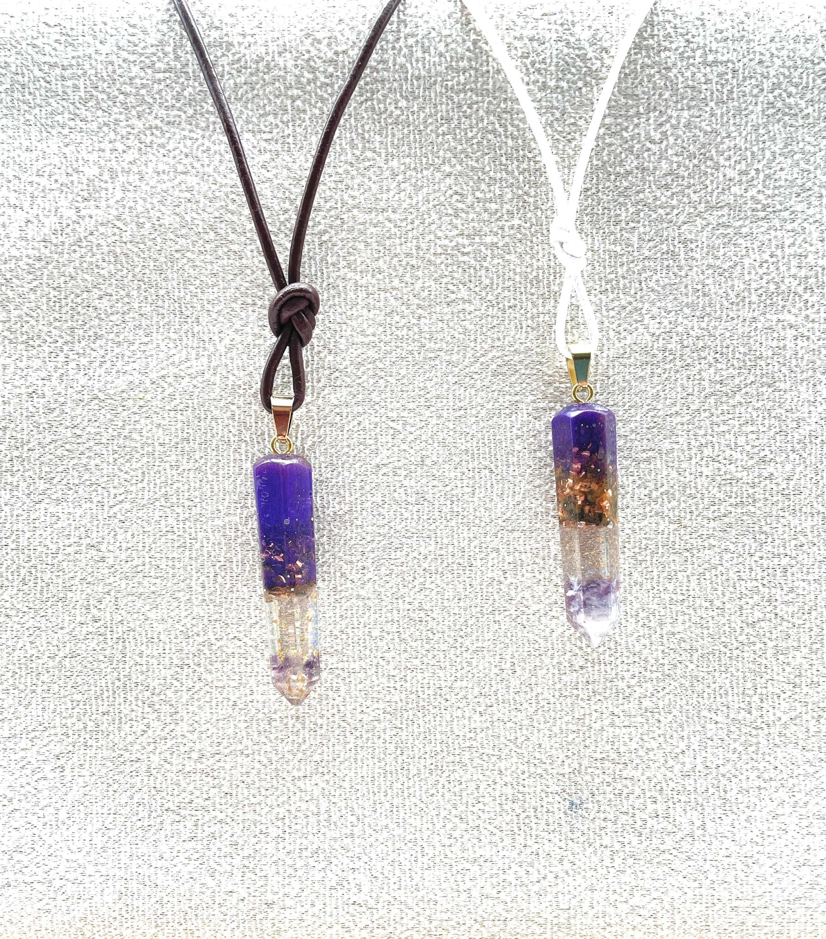 Orgon Anhänger  „Obelisk“ mit Amethyst