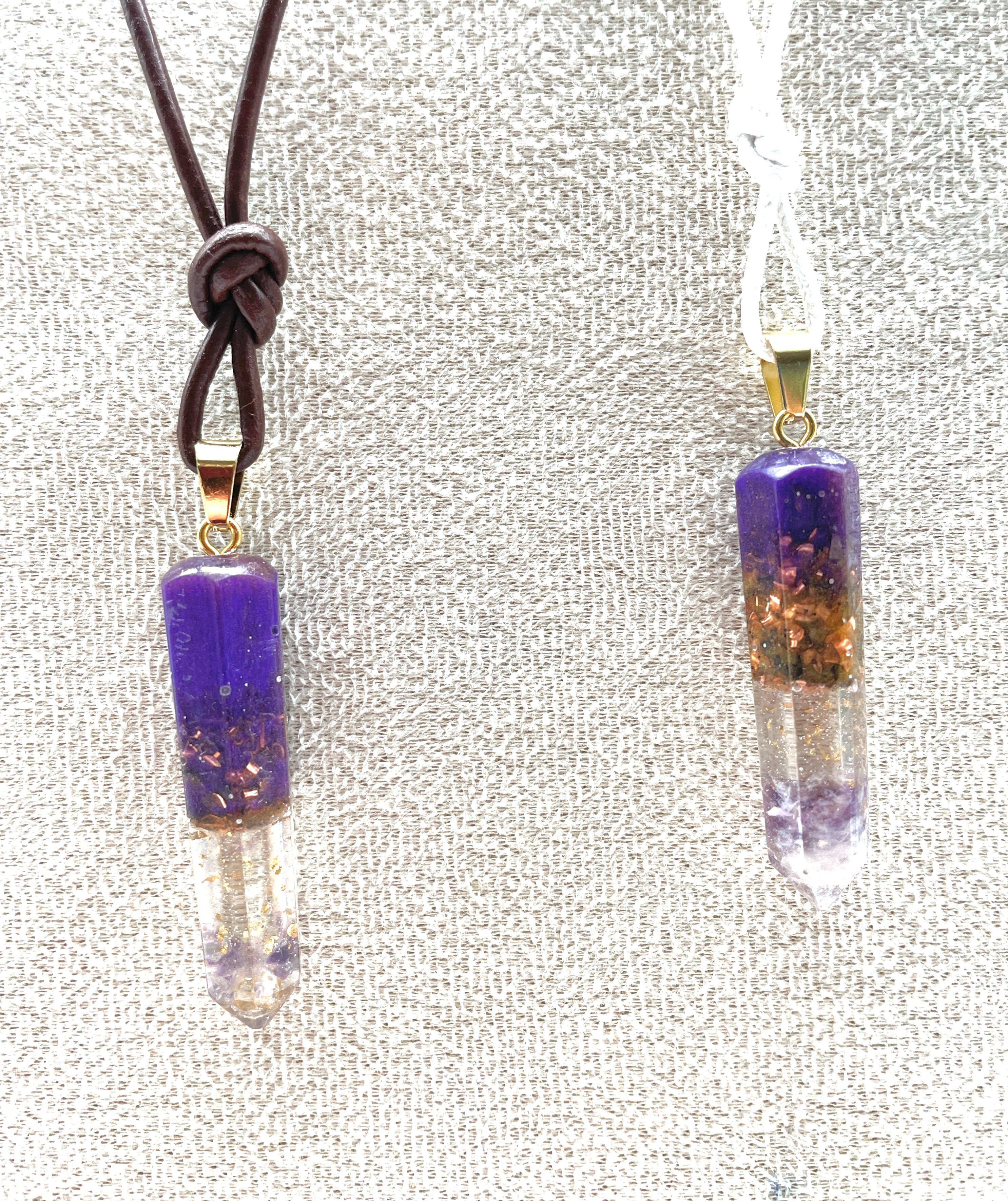 Orgon Anhänger  „Obelisk“ mit Amethyst