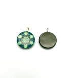 Orgon Amulett Smaragd mit „Metatron“