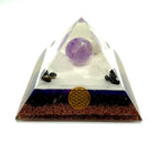 Orgonitpyramide mit Amethyst-Kugel