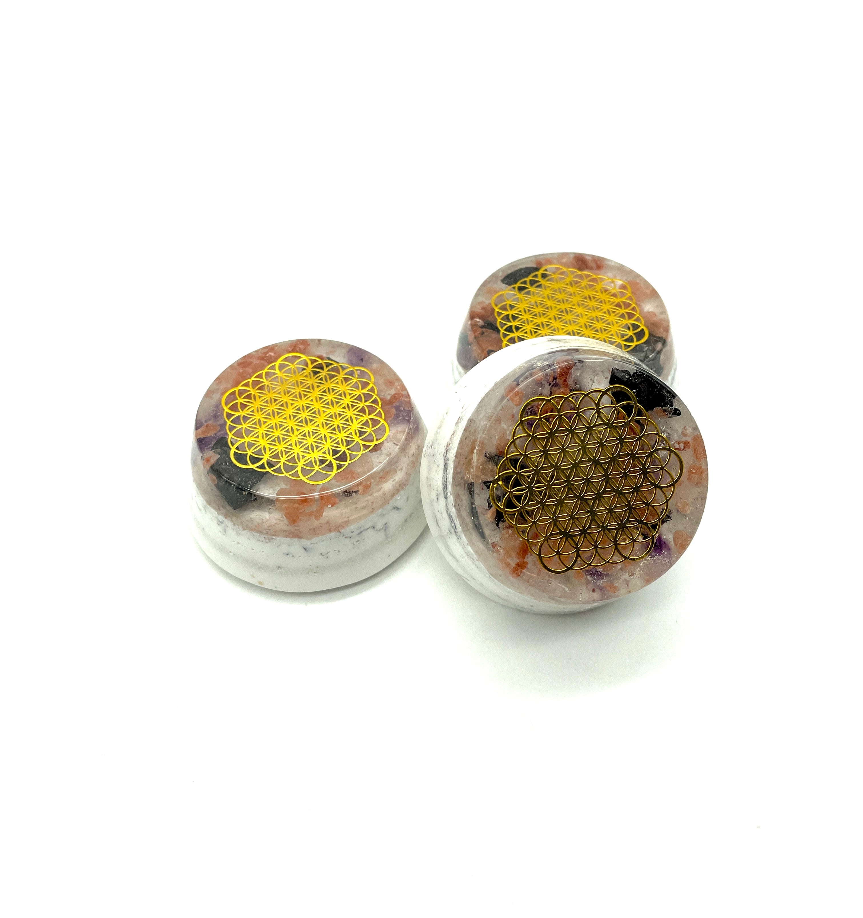 Orgonit „Der Salzstreuer“ mit Symbol „Blume des Lebens“