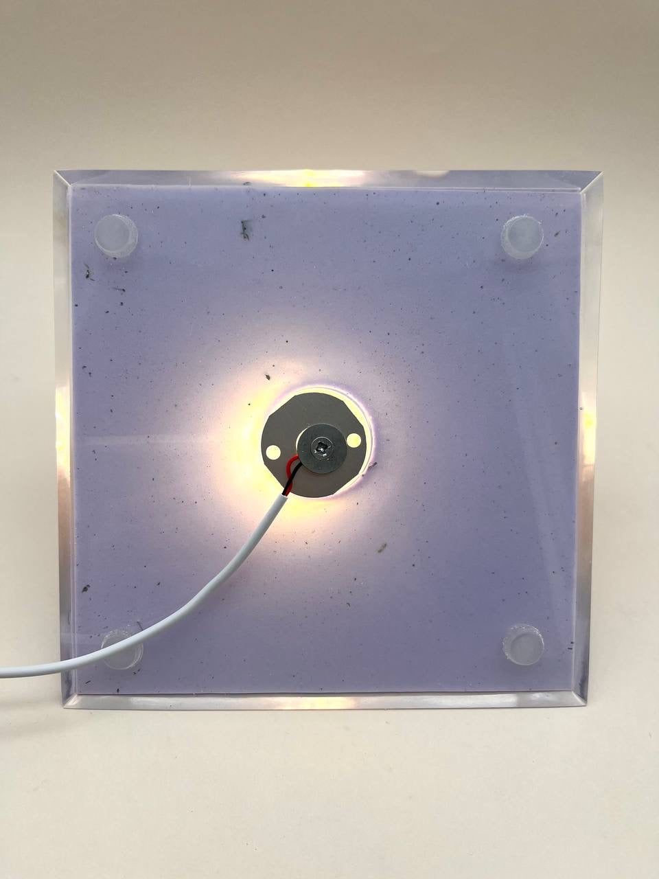 Beleuchteter Amethyst-Kugel Orgonit mit rosa Salz / Einzelstück