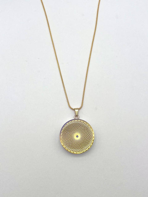 Salz Bergkristall Amulett mit „Goldenem Torus“
