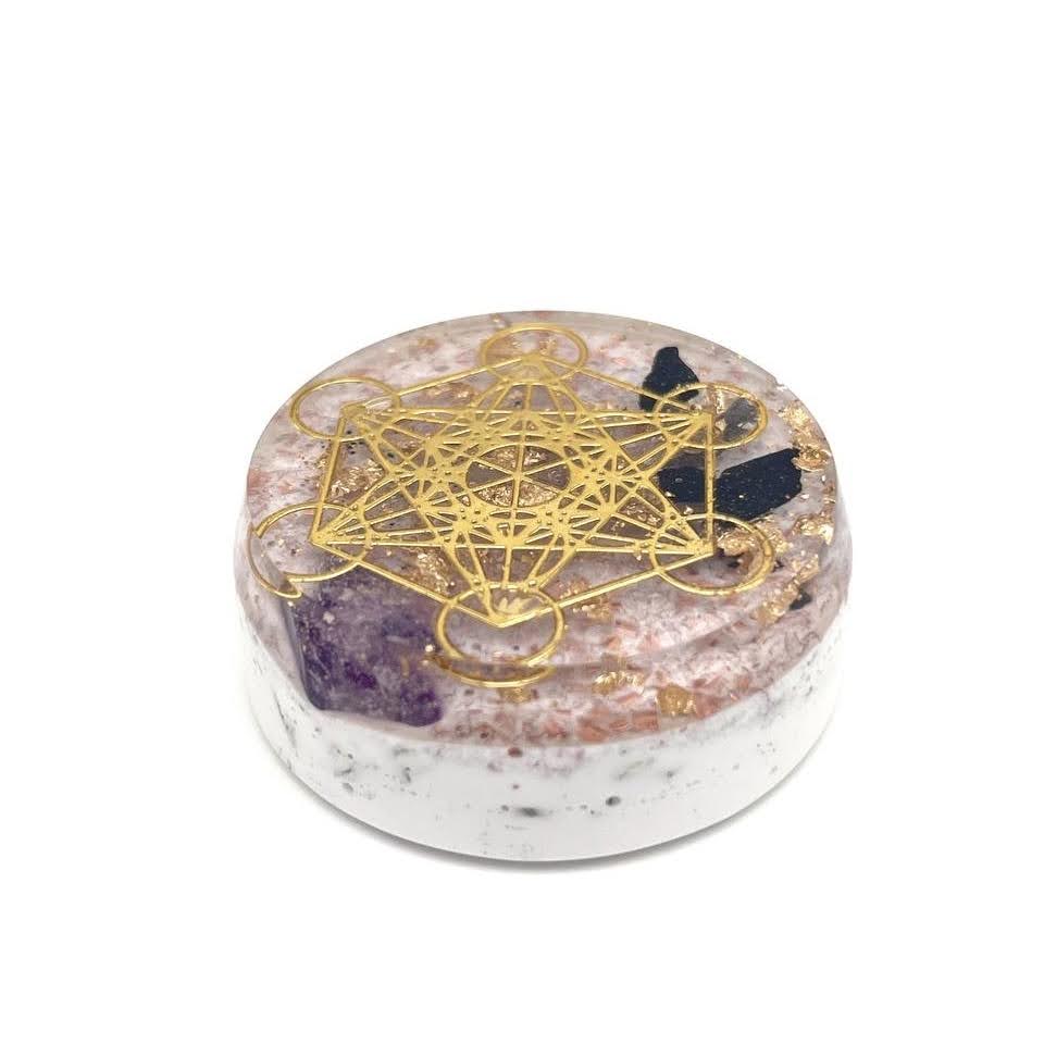 Salz/Orgon Taschenorgonit mit glänzendem Symbol